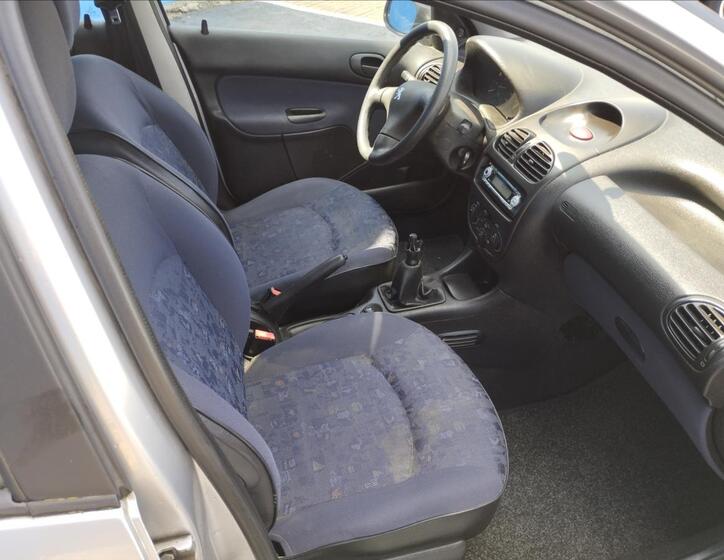 Peugeot 206 7