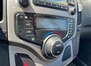 Hyundai i30 23