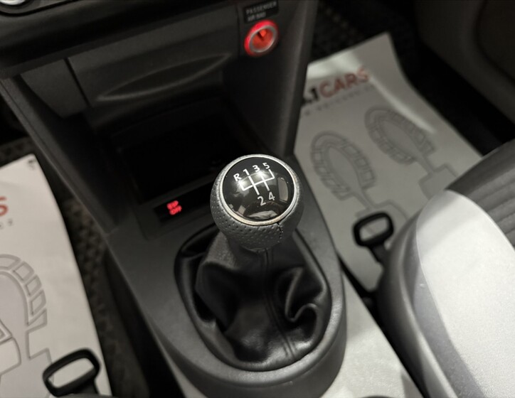 Volkswagen Caddy 13