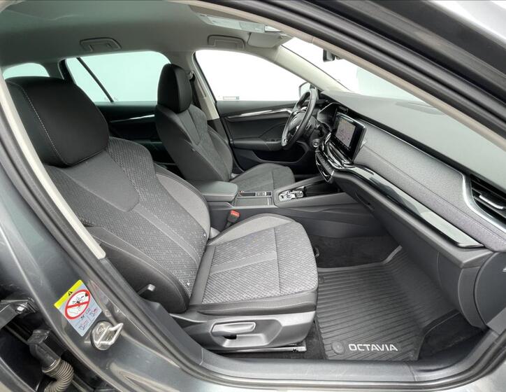 Škoda Octavia 19