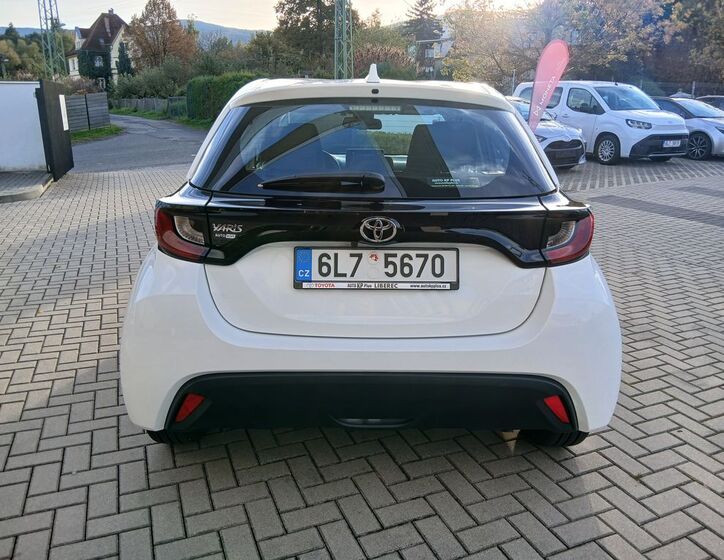 Toyota Yaris 28