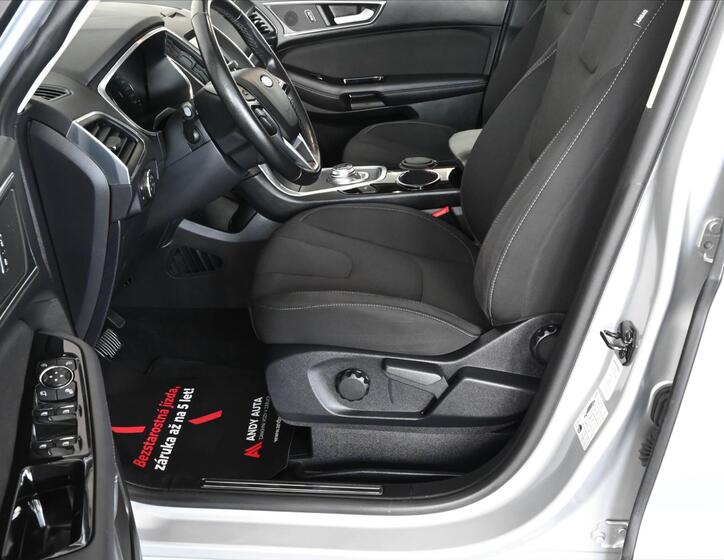 Ford S-MAX 9