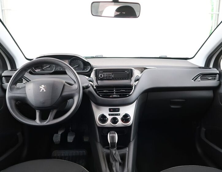 Peugeot 208 17