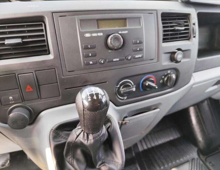 Ford Transit 18
