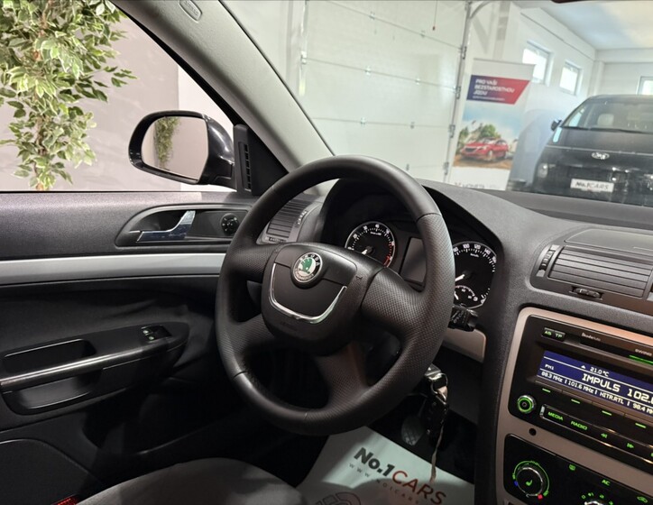 Škoda Octavia 16