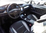 Toyota Avensis 15