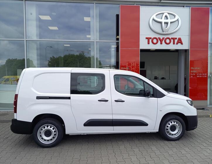 Toyota ProAce 6