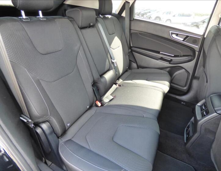 Ford Edge 54