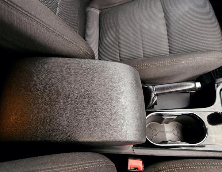 Ford Mondeo 32