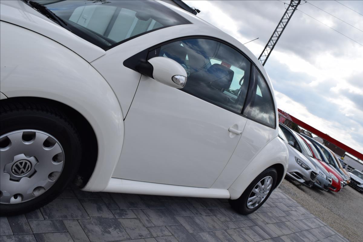 Volkswagen New Beetle
