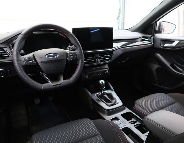 Ford Focus 16