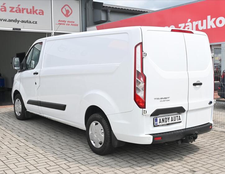 Ford Transit Custom 3