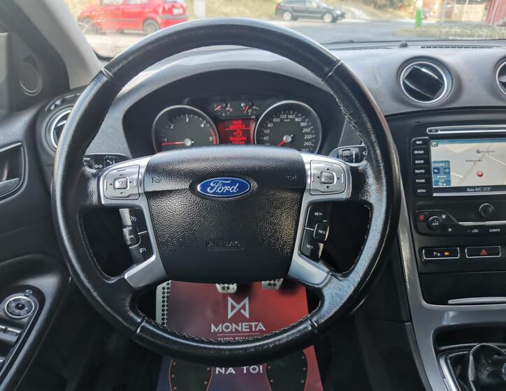 Ford Mondeo 13