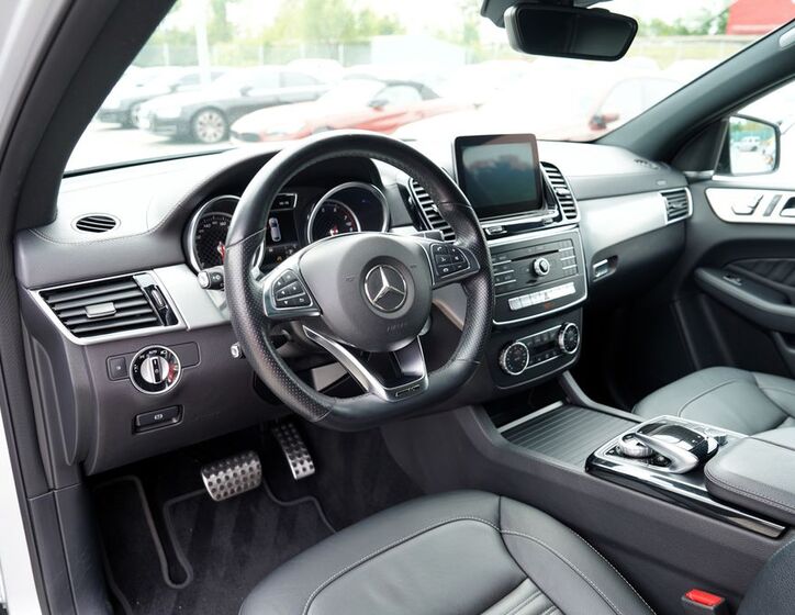 Mercedes-Benz GLE 26