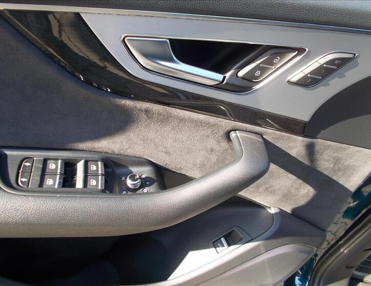 Audi Q7 31