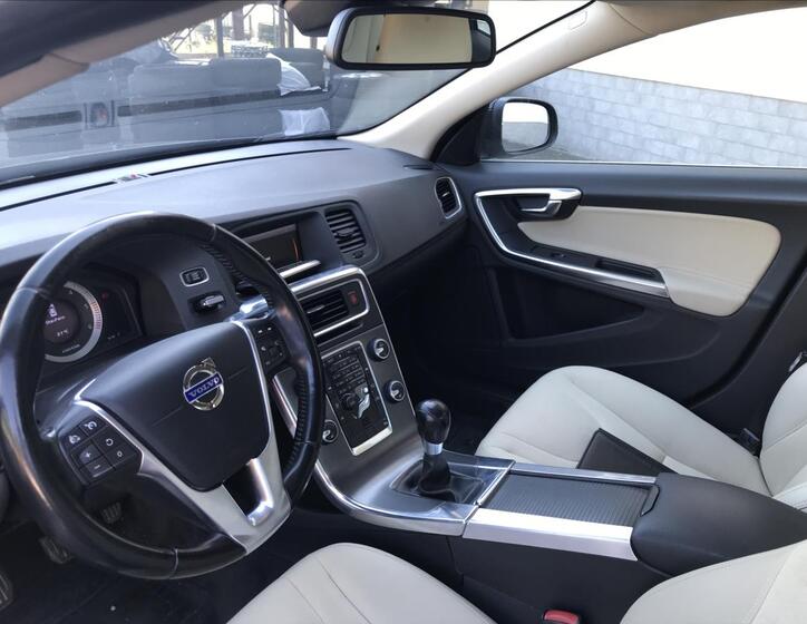 Volvo S60 8