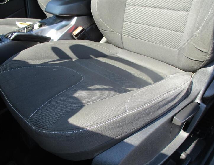 Ford Kuga 25