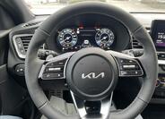 KIA ProCeed 12