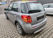 Suzuki SX4 3