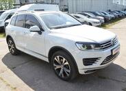 Volkswagen Touareg 3