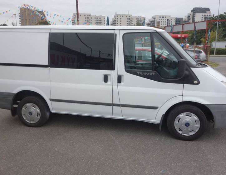 Ford Transit 5