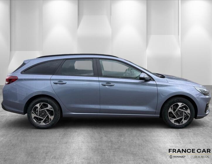 Hyundai i30 4