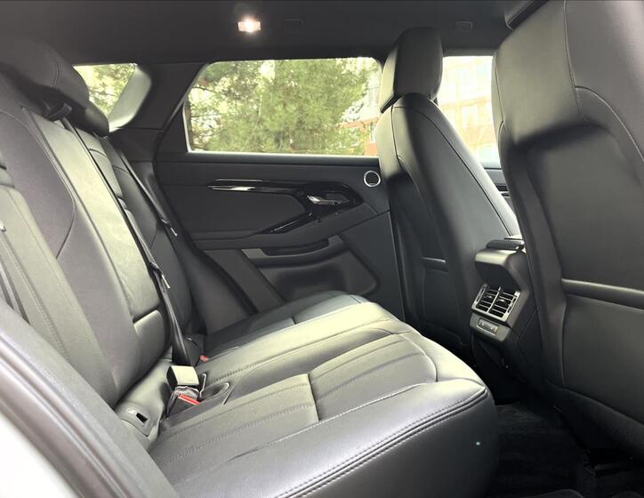 Land Rover Range Rover Evoque 28