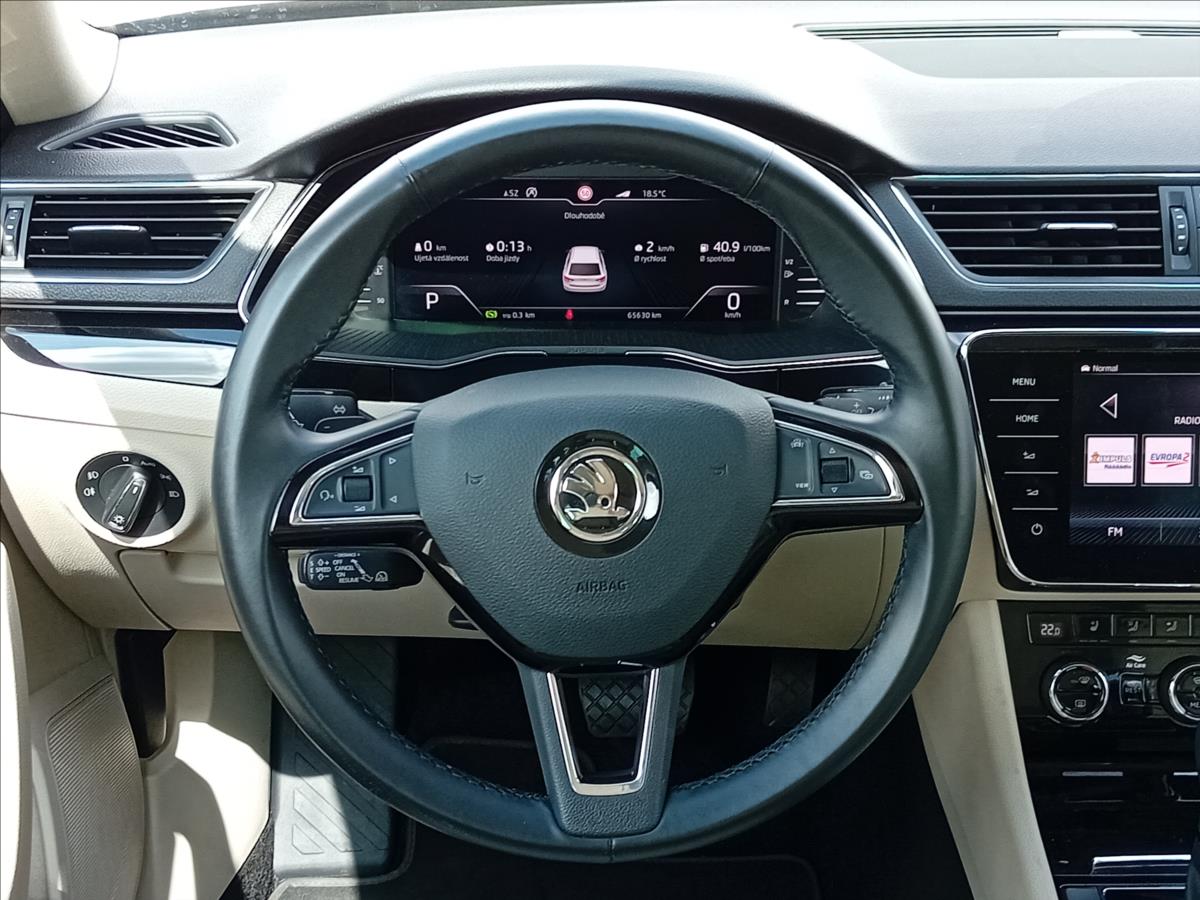 Škoda Superb