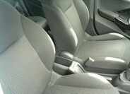 Peugeot 208 19