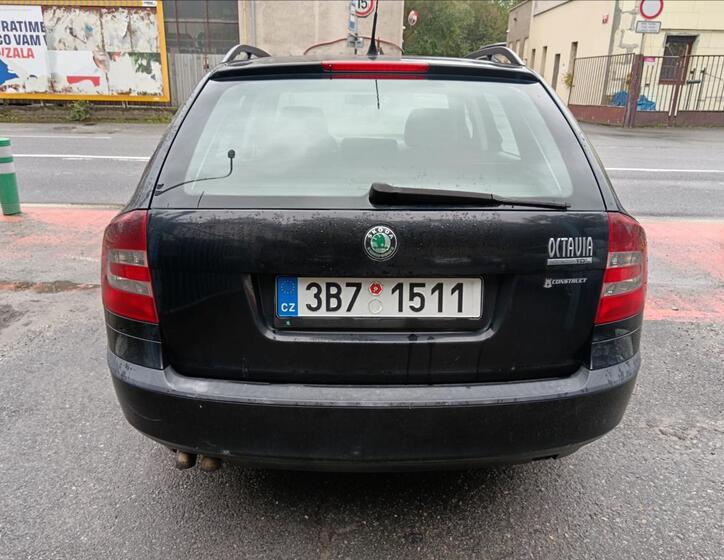 Škoda Octavia 10