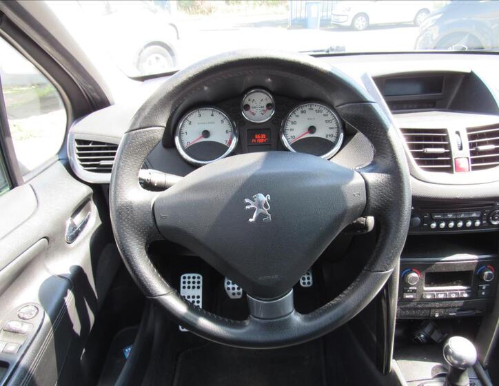Peugeot 207 12