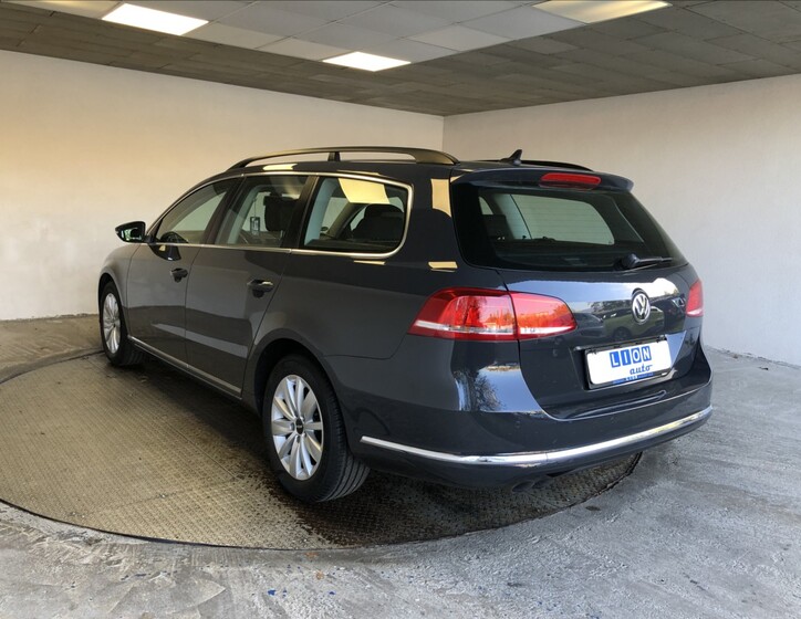 Volkswagen Passat 5