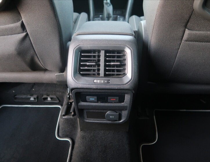 Volkswagen Tiguan 21