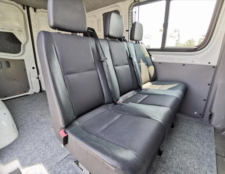 Mercedes-Benz Sprinter 16