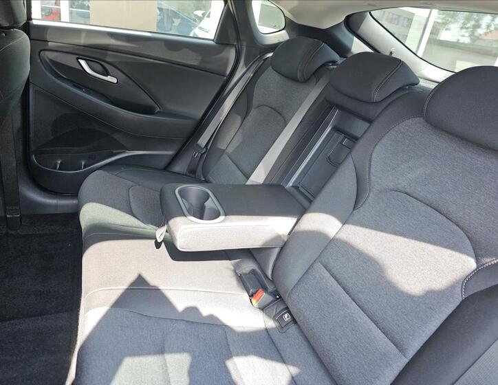 Hyundai i30 9