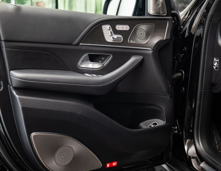 Mercedes-Benz GLS 12