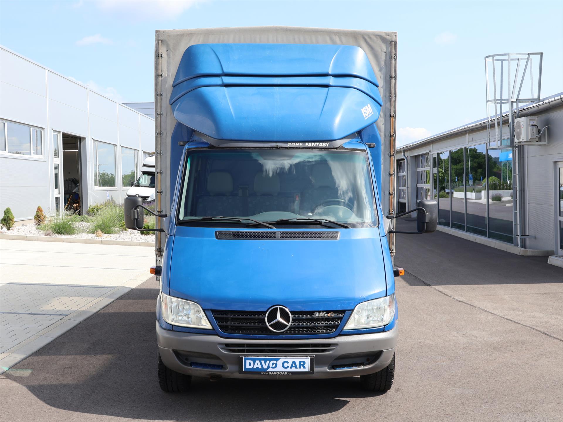 Mercedes-Benz Sprinter