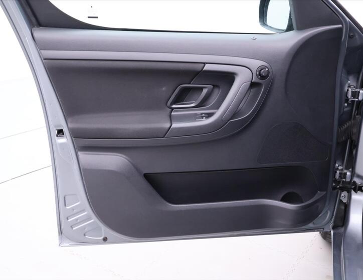 Škoda Roomster 10