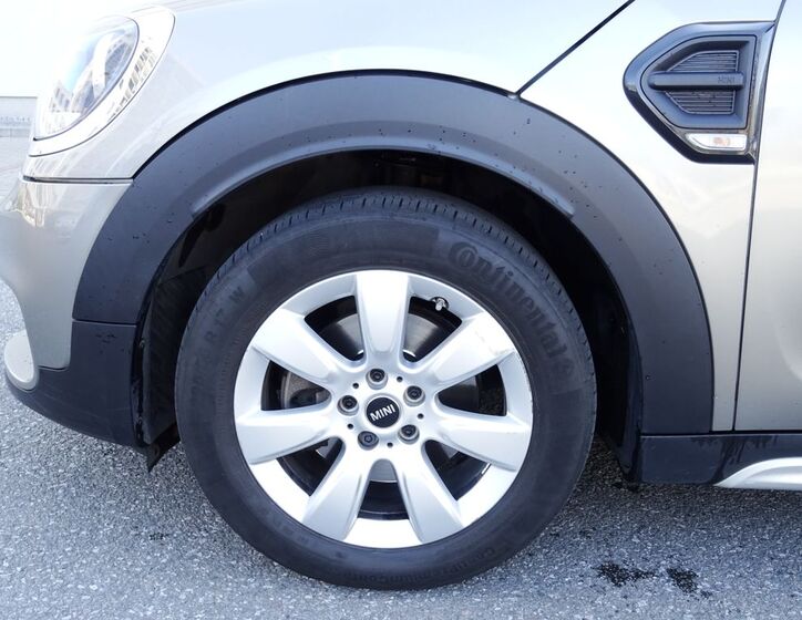 Mini Countryman 22