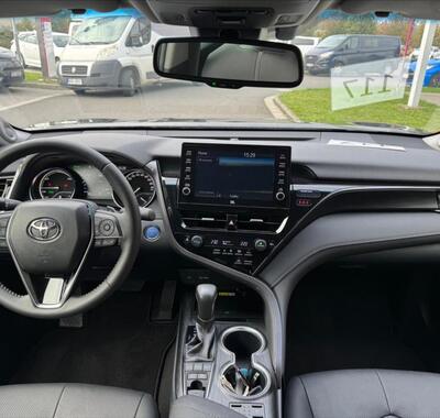 Toyota Camry 10