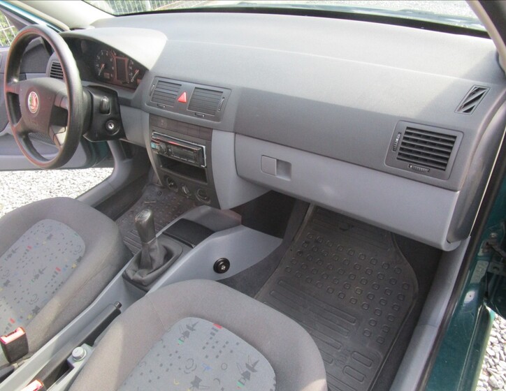 Škoda Fabia 15
