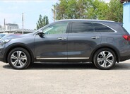 KIA Sorento 8