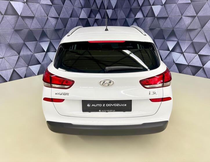 Hyundai i30 6