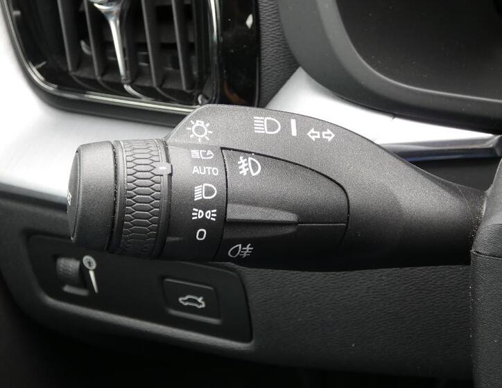 Volvo XC60 10