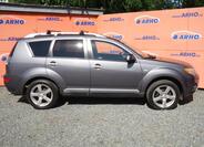 Mitsubishi Outlander 8