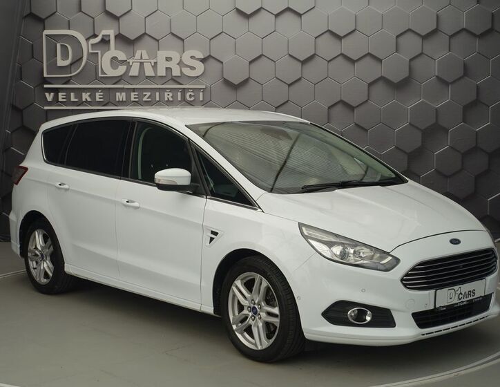 Ford S-MAX 6