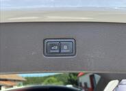 Audi Q7 8