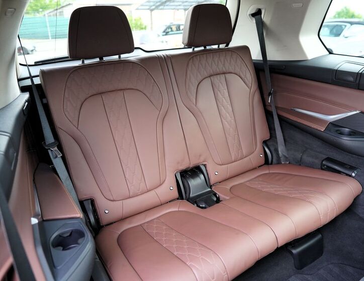 BMW X7 35