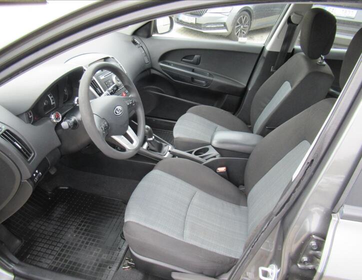 KIA Ceed 9