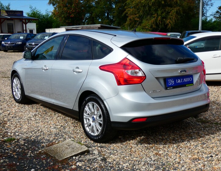 Ford Focus 6